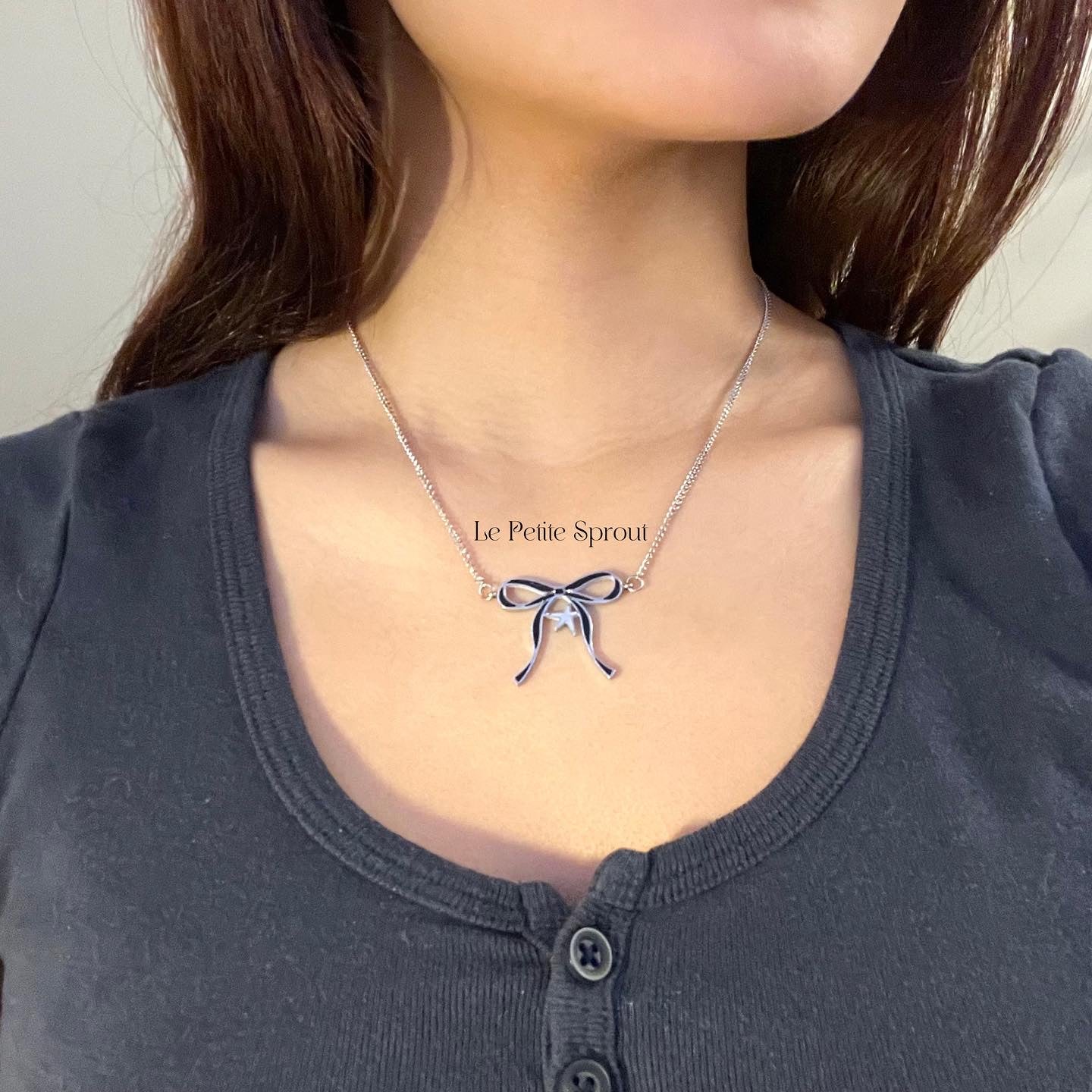 Starry Bow Necklace