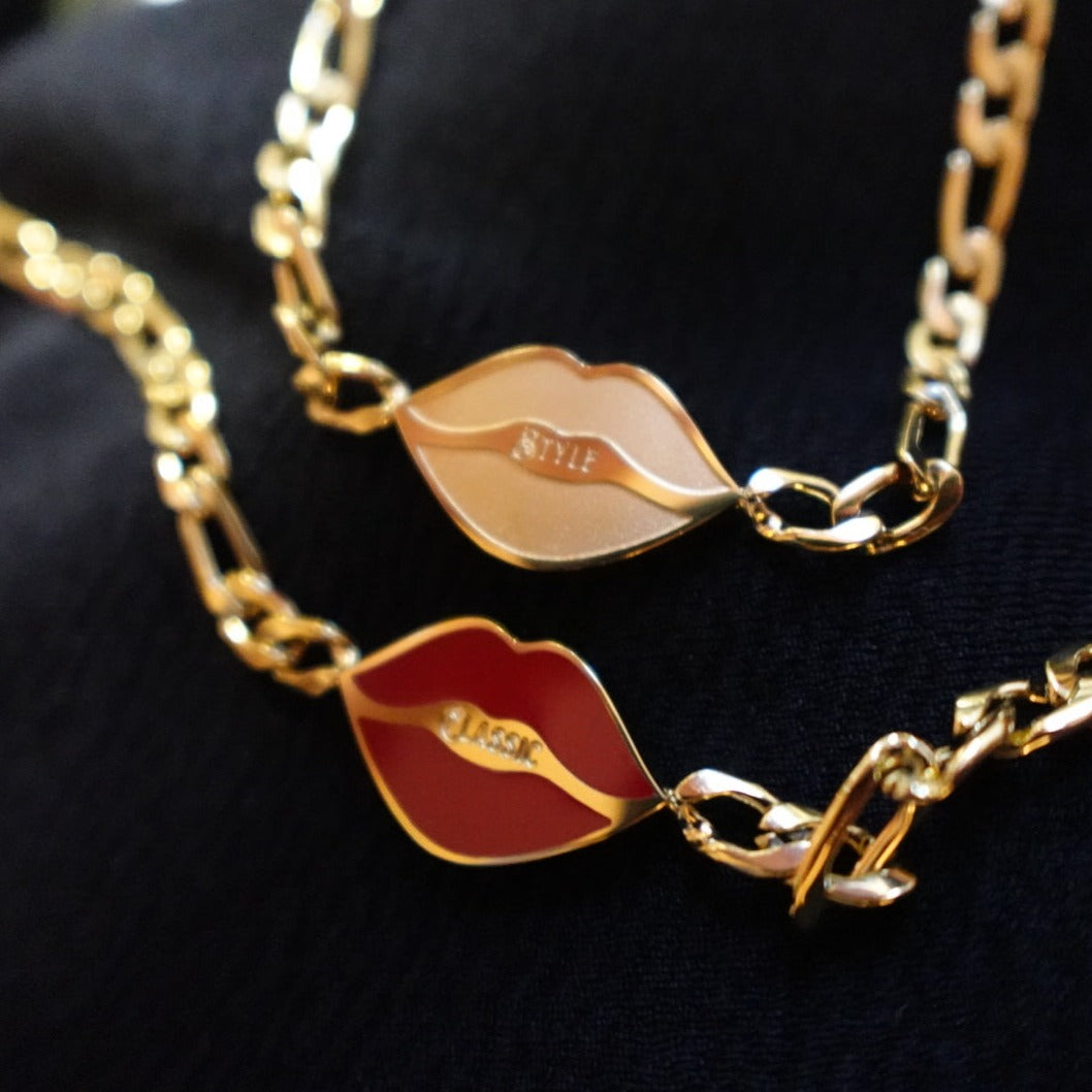 Little Smooch Necklace