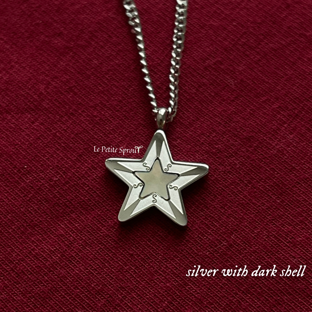 Stella Double-Sided Light Shell Necklace