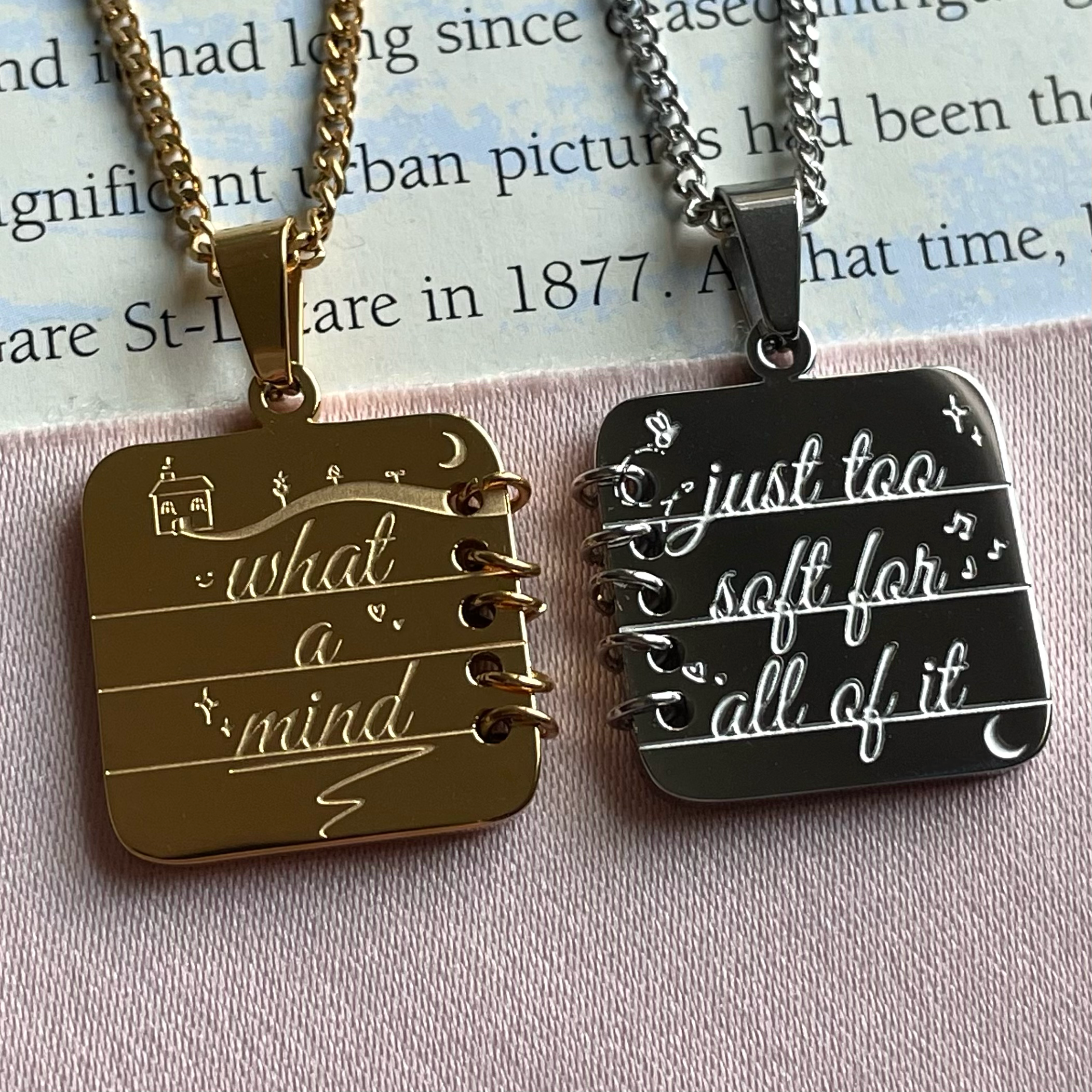 Soft Mind Double-Sided Necklace