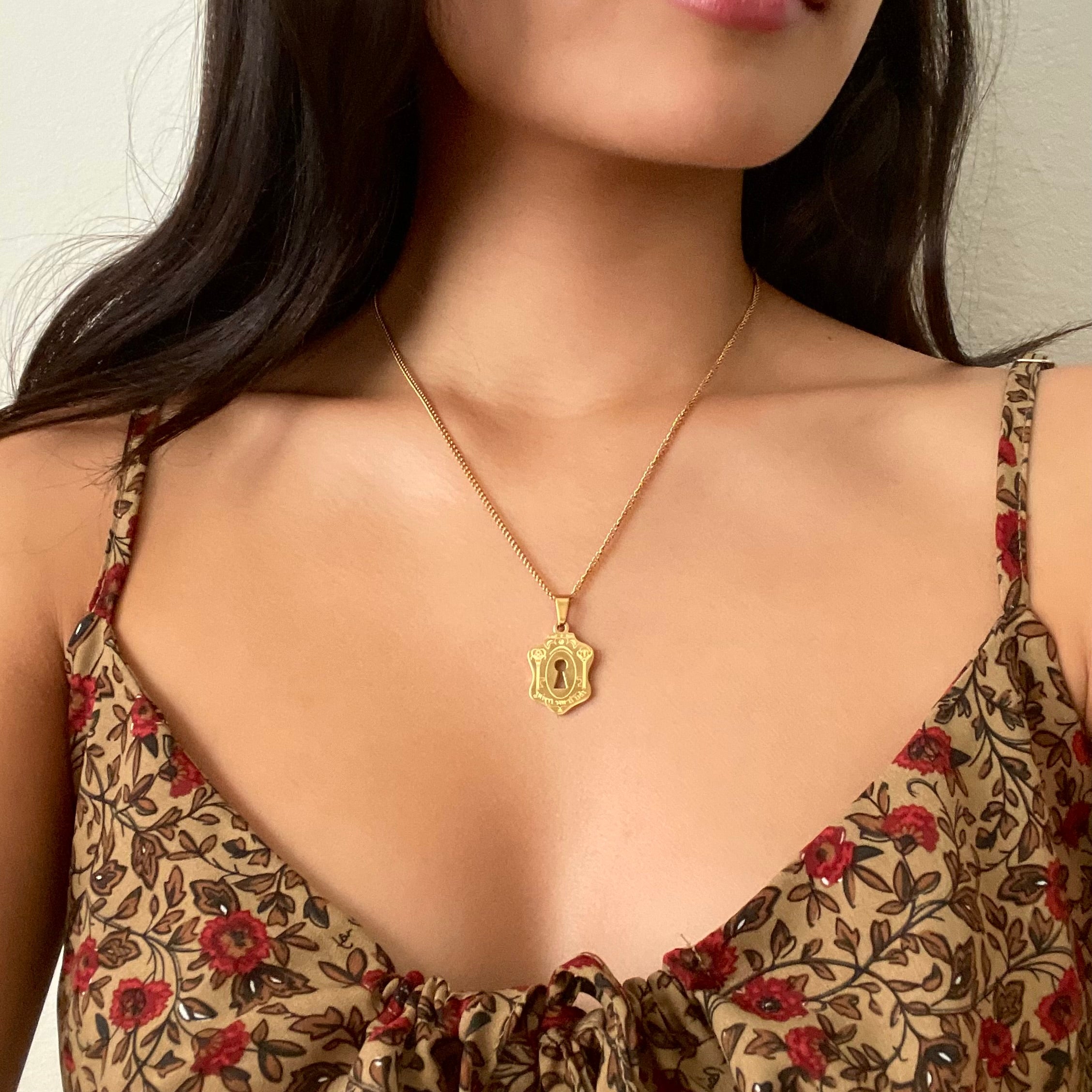 Keyhole Necklace