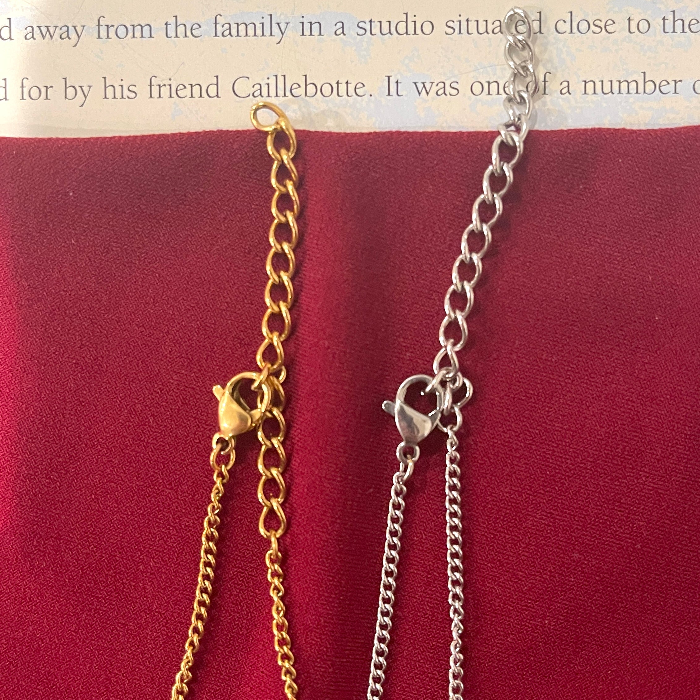 Keyhole Necklace
