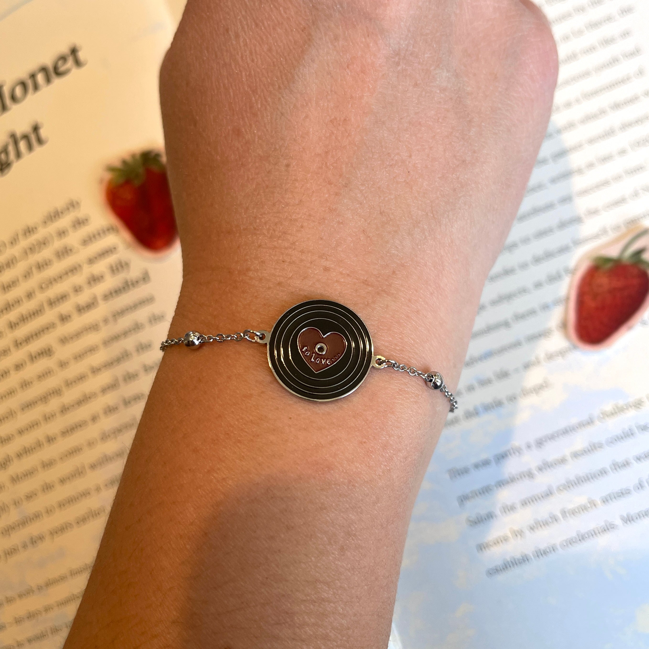 Heart Record 'to love...' Bracelet