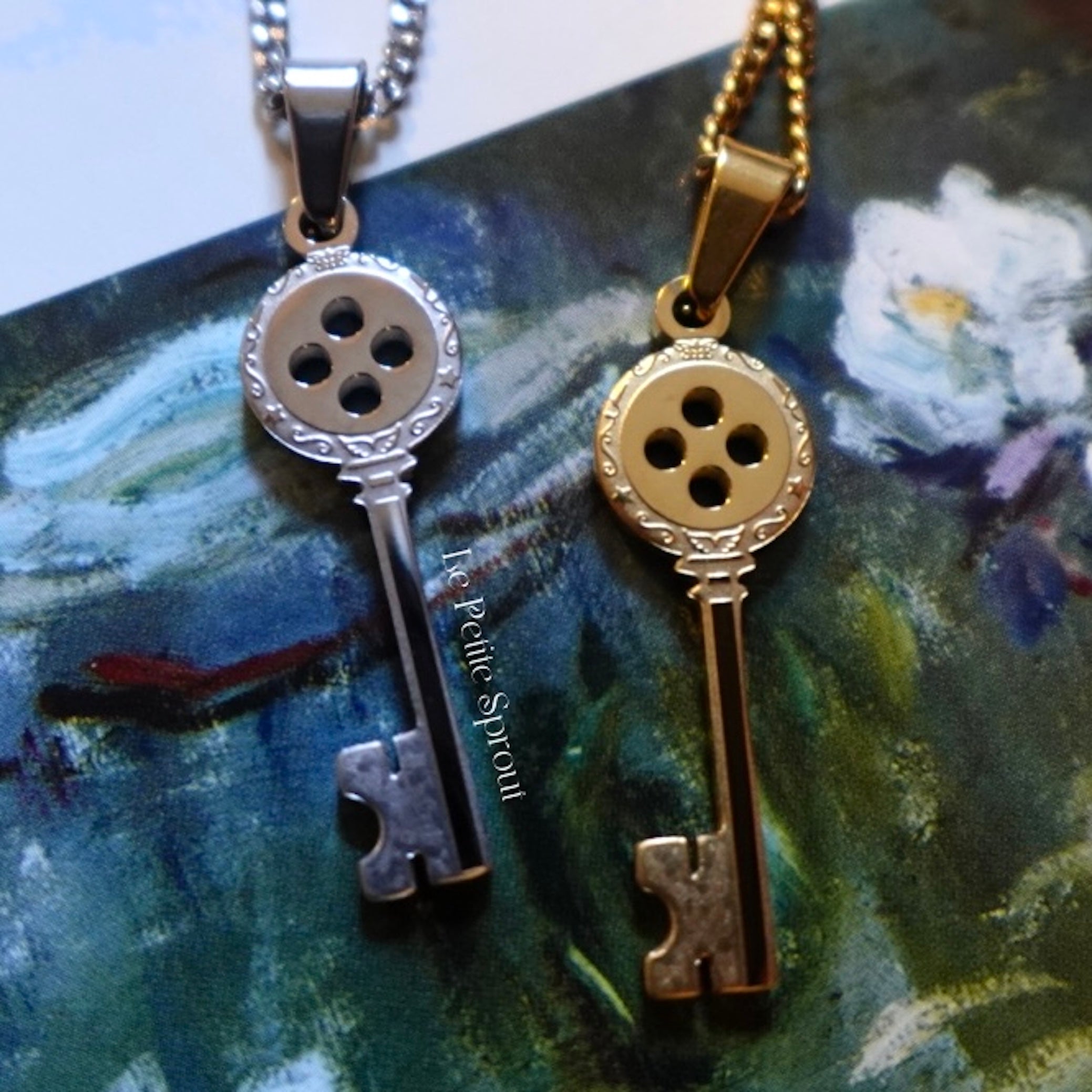 Button Key Necklace – Le Petite Sprout