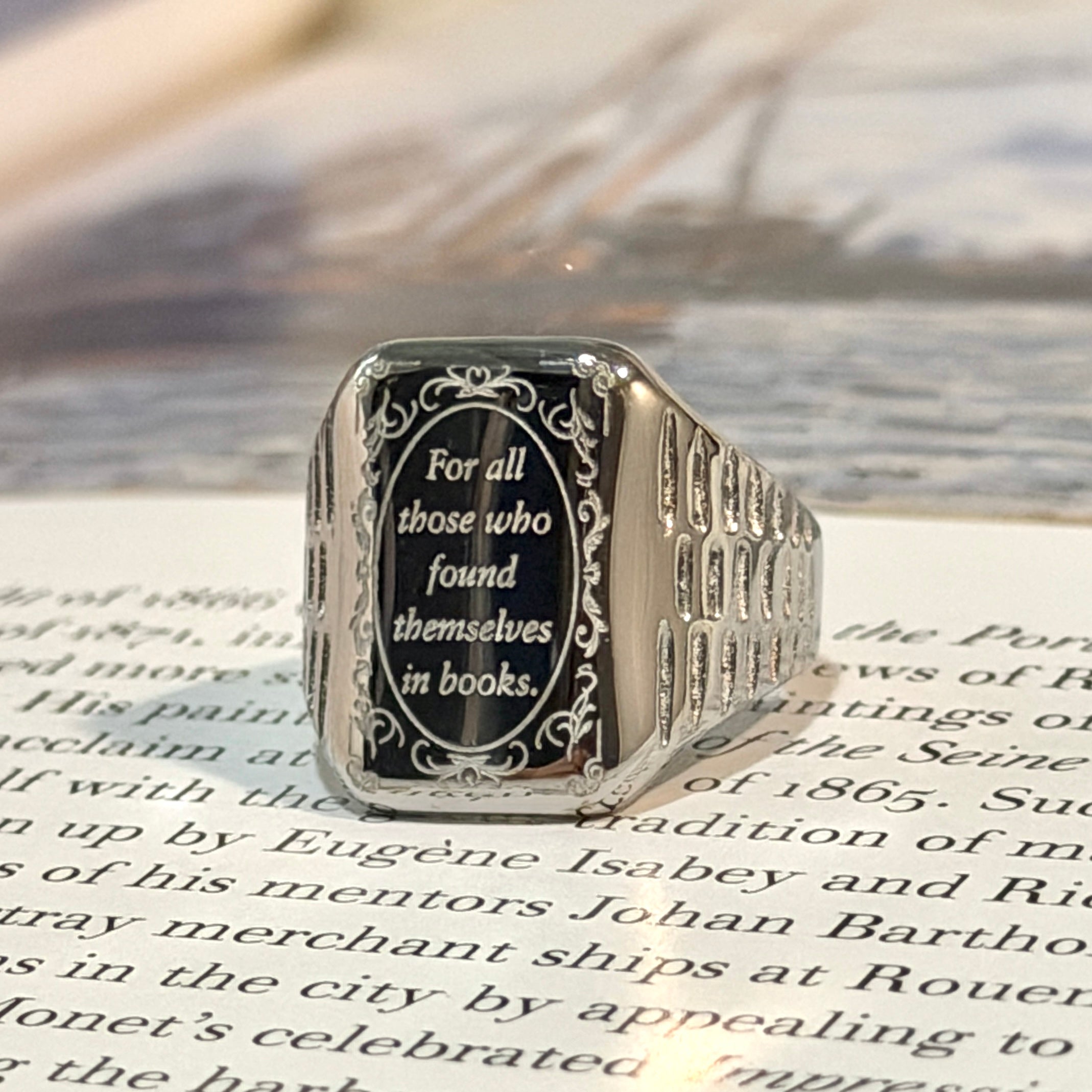 Book Lovers Ring